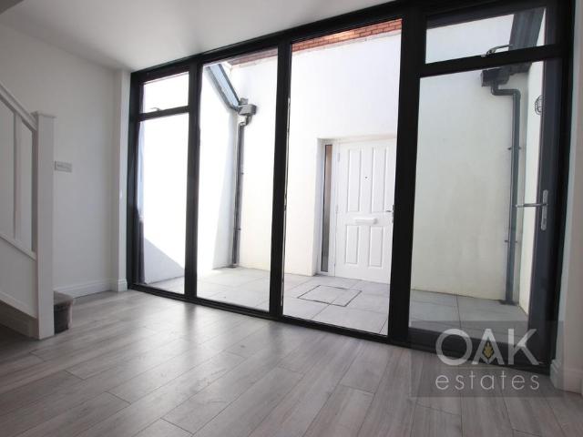 Apartment for rent in Walworth, Greater London