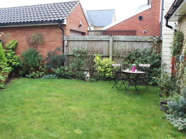 House for rent in Mile End, Fordham Heath