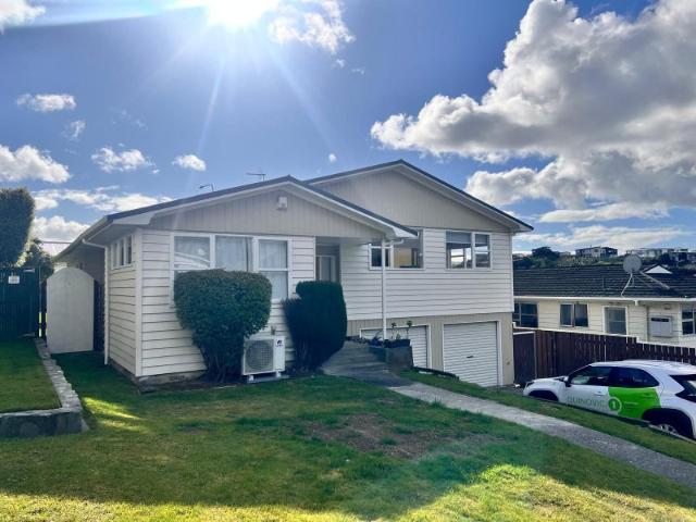 House for rent in Camborne, Porirua