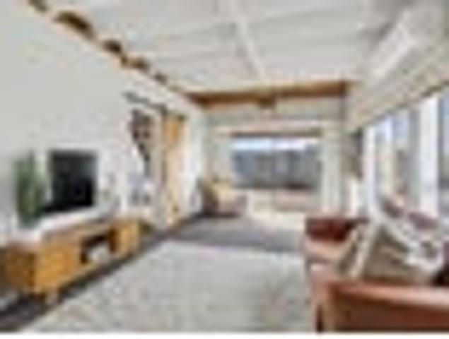 Townhouse for rent in Papakaio, Wellington