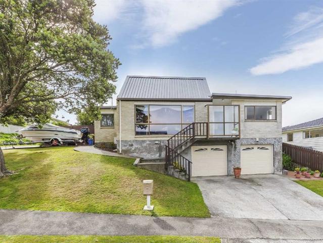 House for rent in Camborne, Porirua