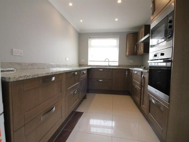 House for rent in London Borough of Hounslow, Heston