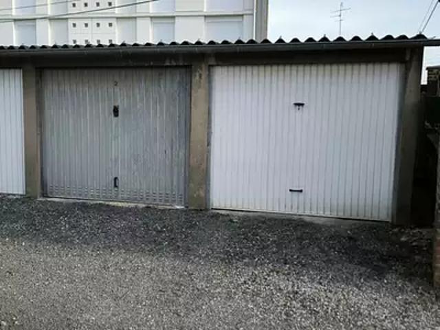Garage vente à Cambrai