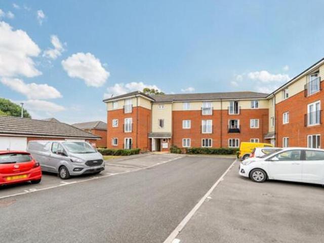 House for sale in Spring Vale, Hampshire