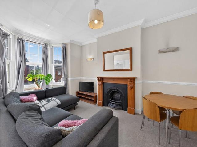 Apartment for rent in London Borough of Lambeth, Greater London