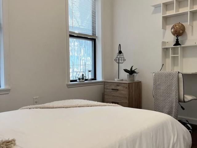 Apartment for rent in The Bronx, Arverne