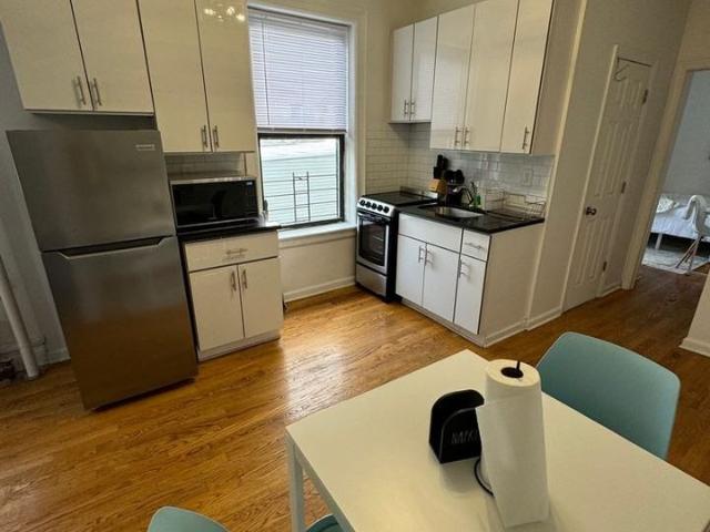 Apartment for rent in The Bronx, Arverne