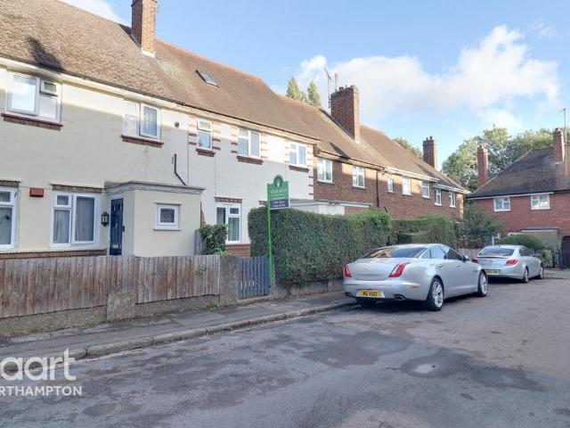 House for rent in Headlands, Northampton