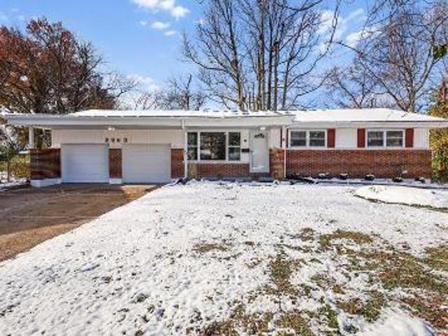 House for sale in Saint Louis