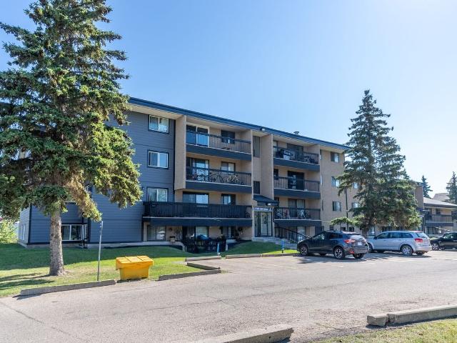 Apartment for rent in Wedgewood, Alberta