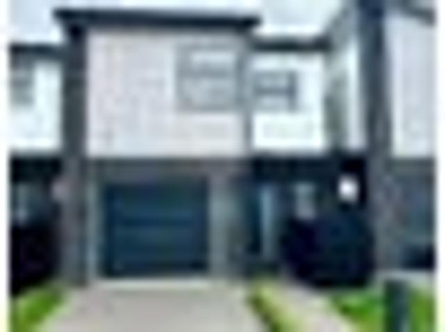 Townhouse for rent in Norfolk Downs, Cambridge