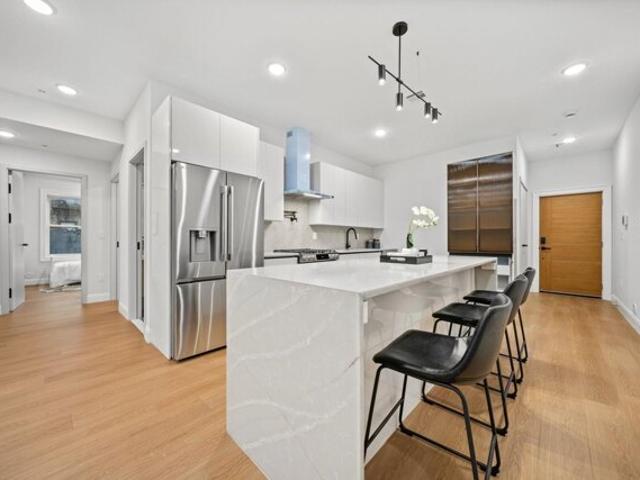 Condo for sale in Hudson, New Jersey