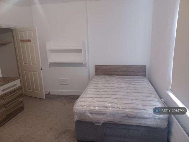 Apartment for rent in London Borough of Brent, Greater London