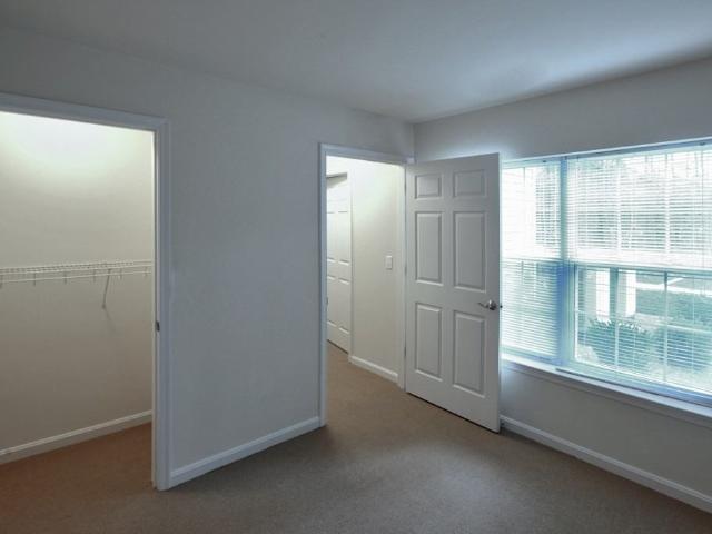 Apartment for rent in Patamoke Village, Cambridge