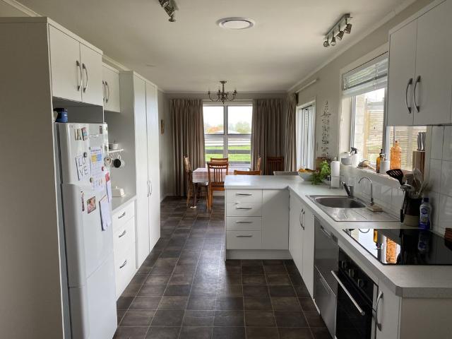 Room for rent in Leamington, Waikato