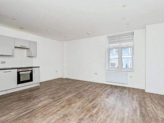 Apartment for rent in Camberley, Surrey Heath