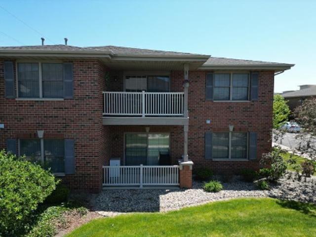 Condo for sale in Munster, Indiana