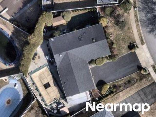 House for sale in Parlin House for sale in Parlin