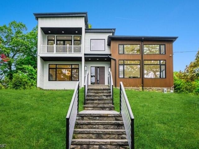 House for sale in Millburn, New Jersey