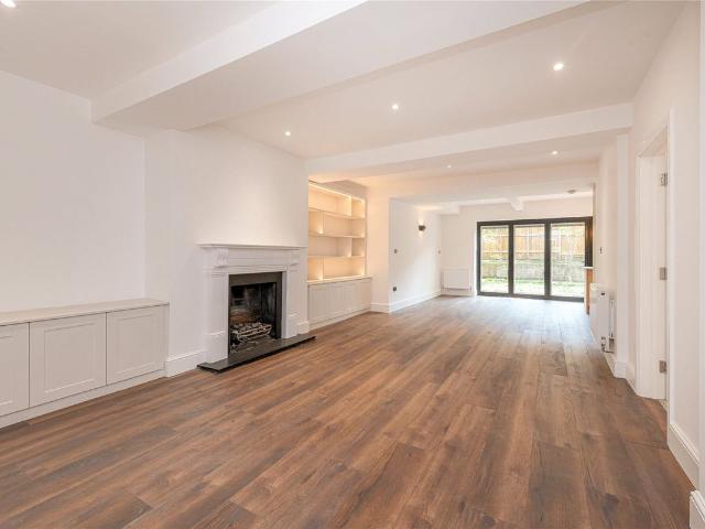 House for rent in Silchester Estate, Greater London