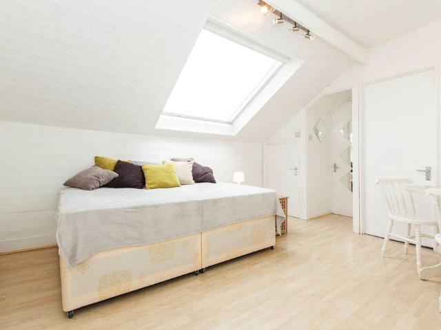 Apartment for rent in Cat Hill, Isle Of Man