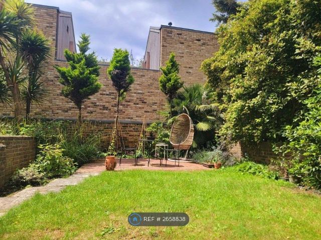 Apartment for rent in Hammersmith, Greater London