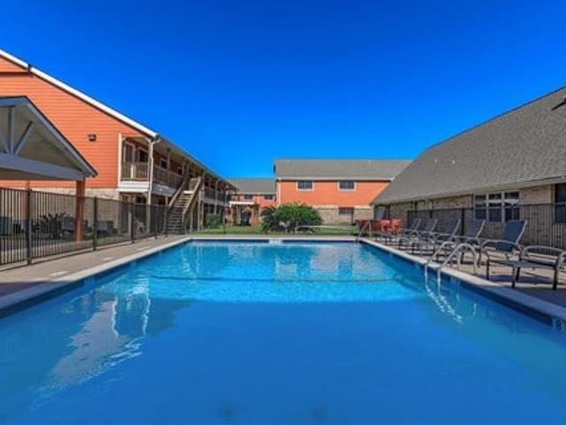 Apartment for rent in Groves