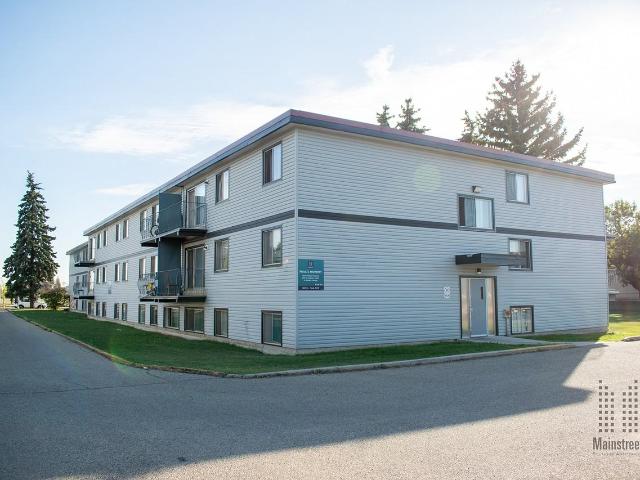 Apartment for rent in Wedgewood, Alberta