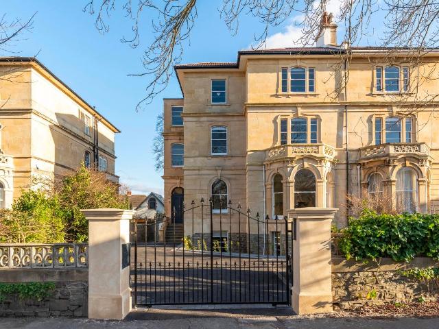 Room for rent in Feckenham, City Of Bristol