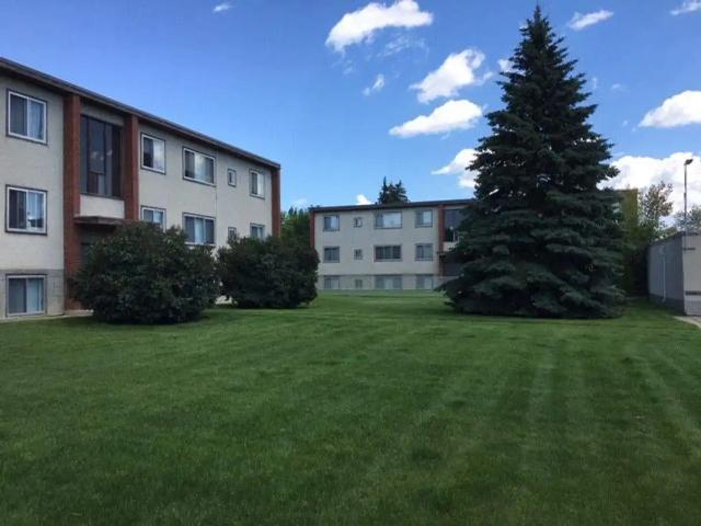 Condo for rent in Wedgewood, Alberta