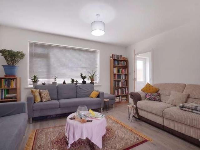 House for rent in Martyrs Field, The Bridge
