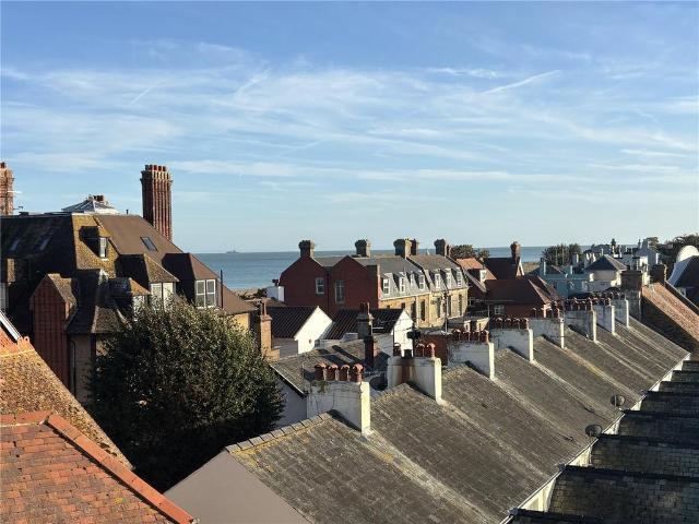 Apartment for rent in Lower Walmer, Dover