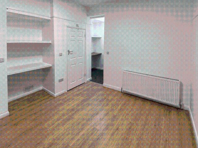 Room for rent in Seven Kings, Greater London