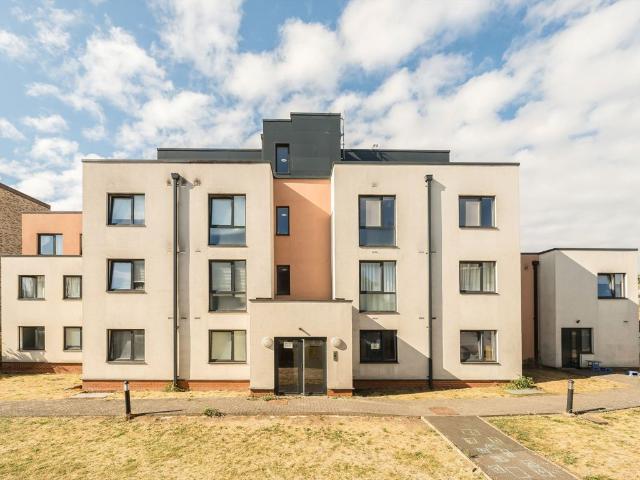 Apartment for rent in Norbiton, Greater London