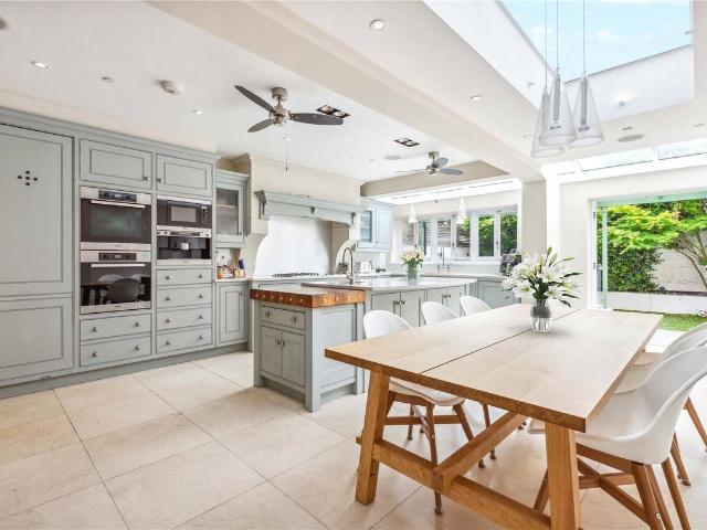 House for rent in London Borough of Wandsworth, Greater London