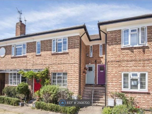 House for rent in Strawberry Hill, Greater London