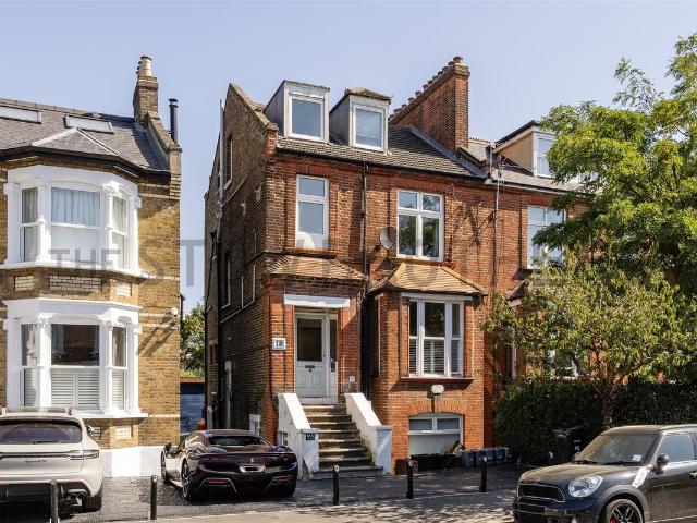 Apartment for rent in Wanstead, Greater London
