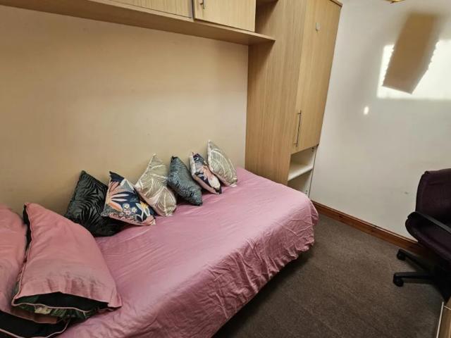 House for rent in Heigham Grove, East Bank
