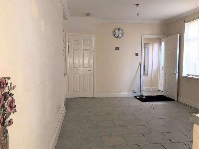 House for rent in Falcon Lodge, Wales