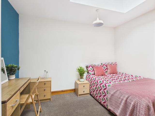 House for rent in Heigham Grove, East Bank