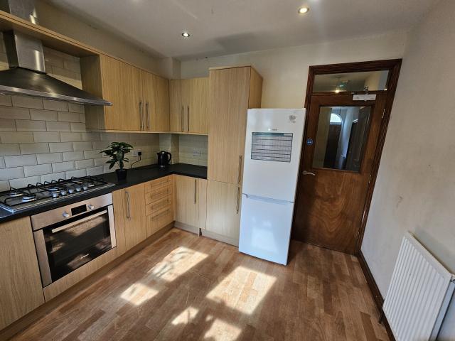 House for rent in Heigham Grove, East Bank