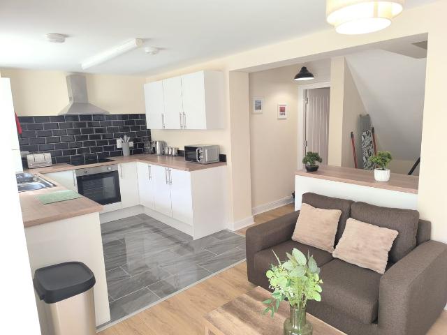 Room for rent in New Rossington, South Yorkshire
