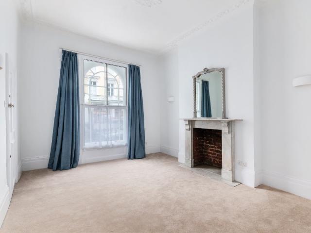 Apartment for rent in Pimlico, Greater London