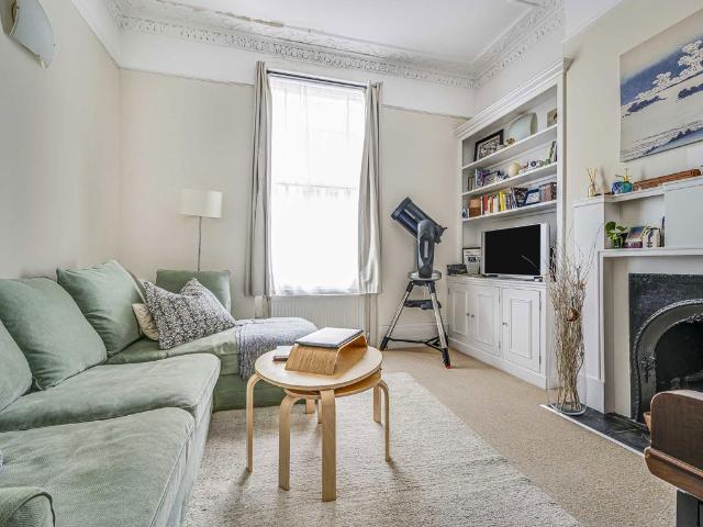 Apartment for rent in Pimlico, Greater London