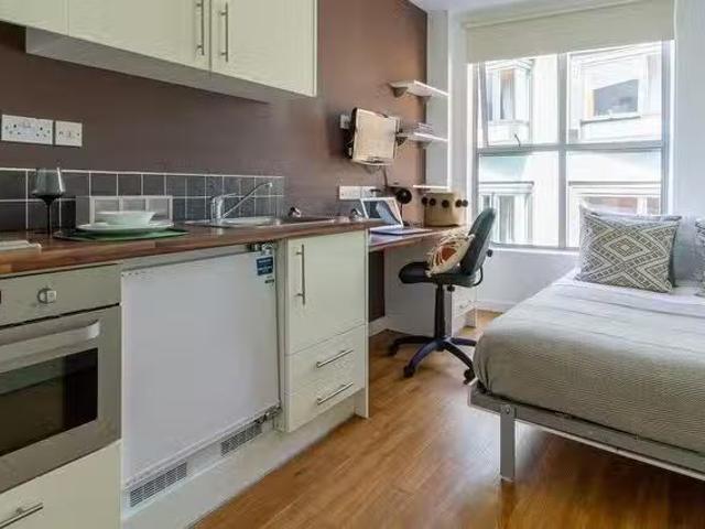 Apartment for rent in St Ebbes, The Slade