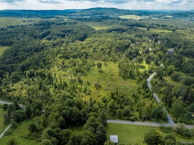 Land for sale in Millbrook, New York