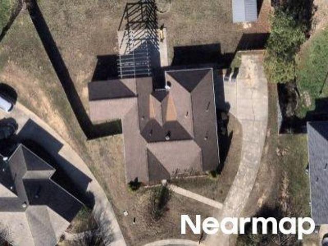 House for sale in Calera, Alabama