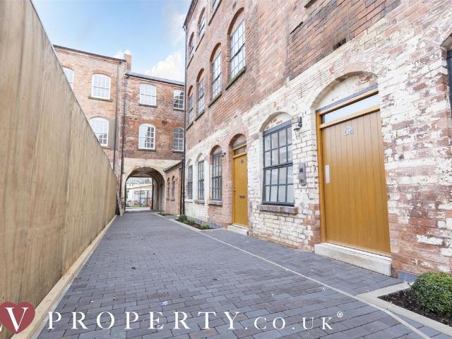 Apartment for rent in Park Central, Birmingham