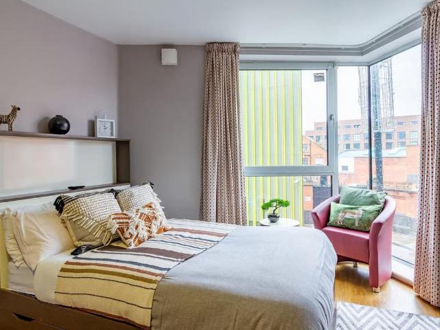 House for rent in Chalk Farm, Greater London