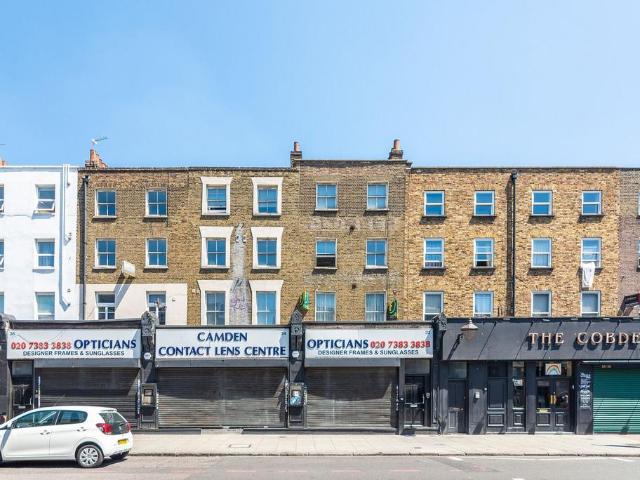 Apartment for rent in Chalk Farm, Greater London